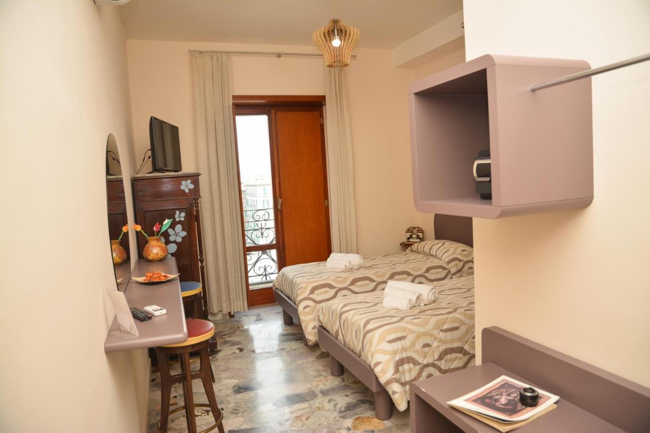 Furture'Rooms Naples Extérieur photo
